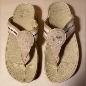 Fit Flops Women's Excercise Sandals White/Khaki Size 7 Flawed‎